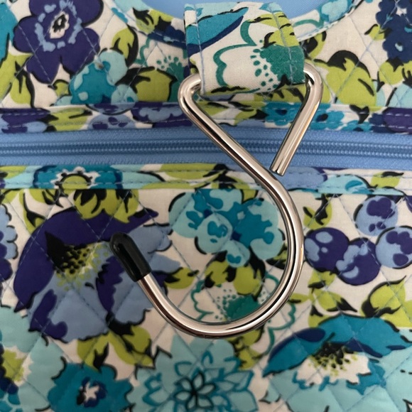 VERA BRADLEY jewelry organizer - Picture 5 of 8